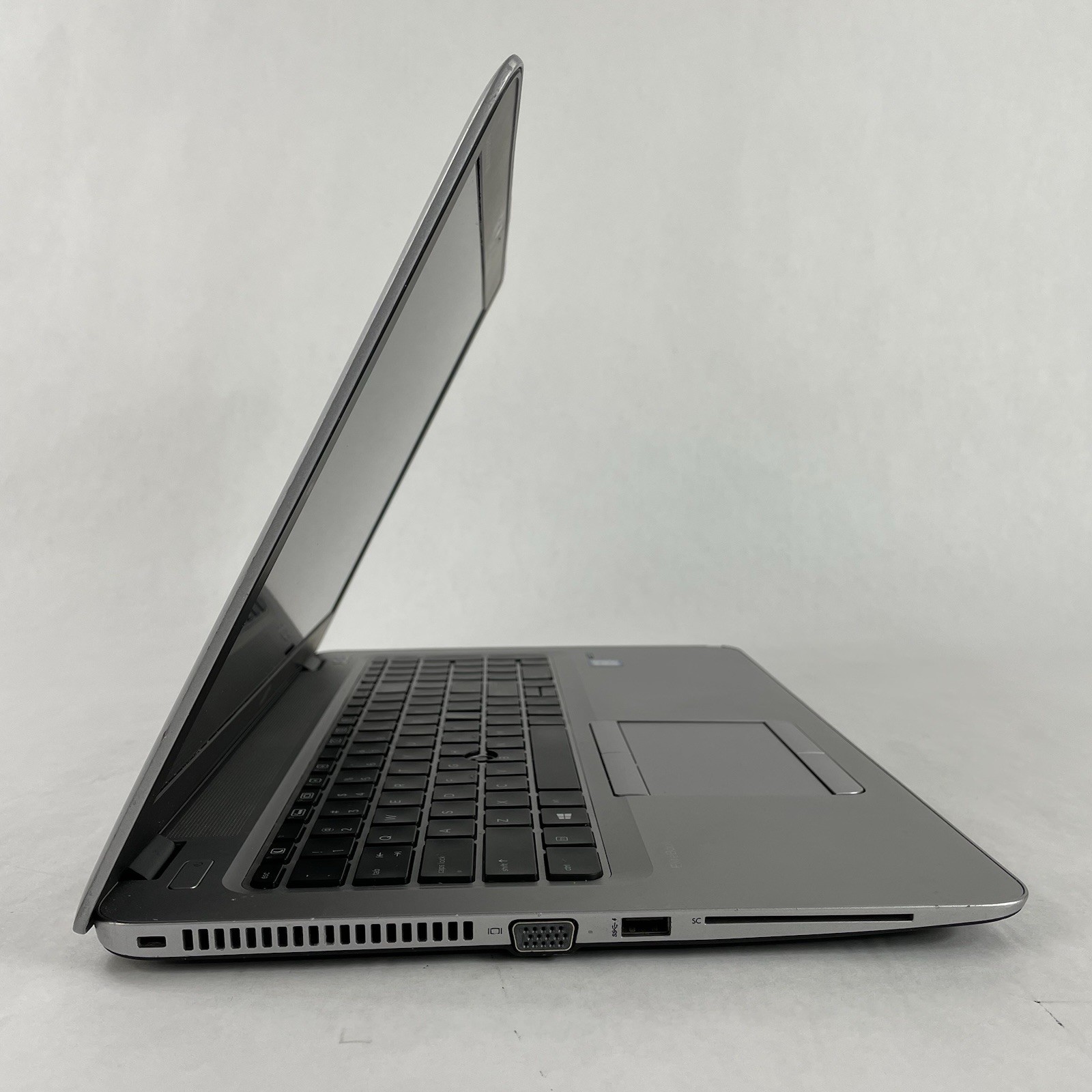 HP EliteBook 850 G4 15.6″ i7-7500U 2.70 GHz 8 GB RAM No SSD No OS – READ