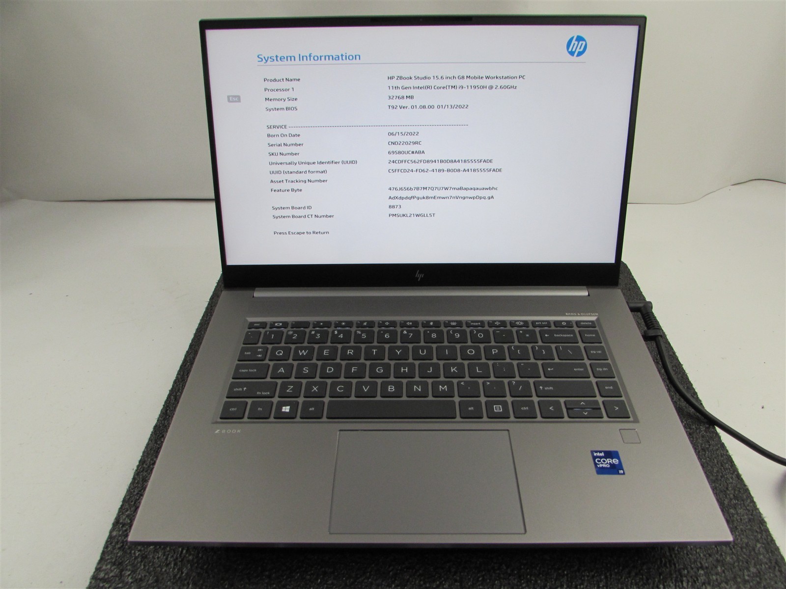 HP ZBOOK STUDIO (G8) 1920X1080 FHD I9-11950H 1TB SSD 32GB RAM RTX A3000 NO O.S