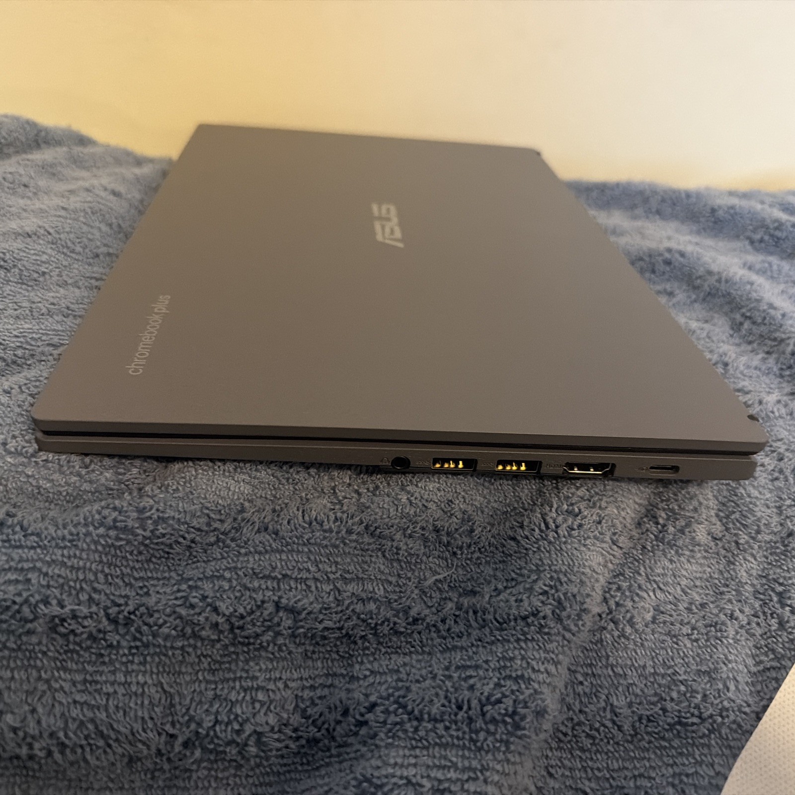 ASUS Chromebook Plus CX3402CV 14″ FHD i5-1334U 8GB DDR5 128GB SSD – Rock Grey