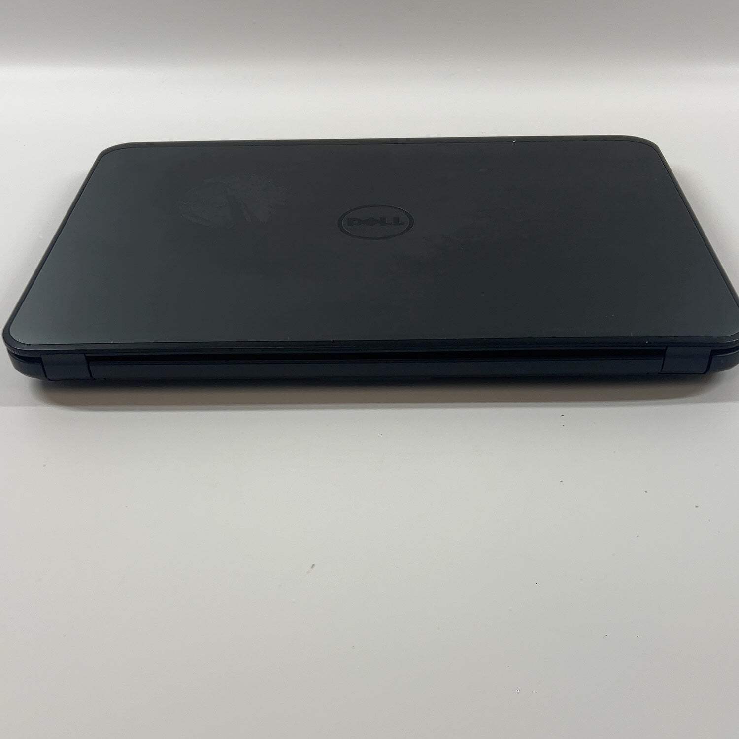 Dell Latitude 3540 15.6″ i3-4030u 1.9GHz 4GB RAM 128GB SSD