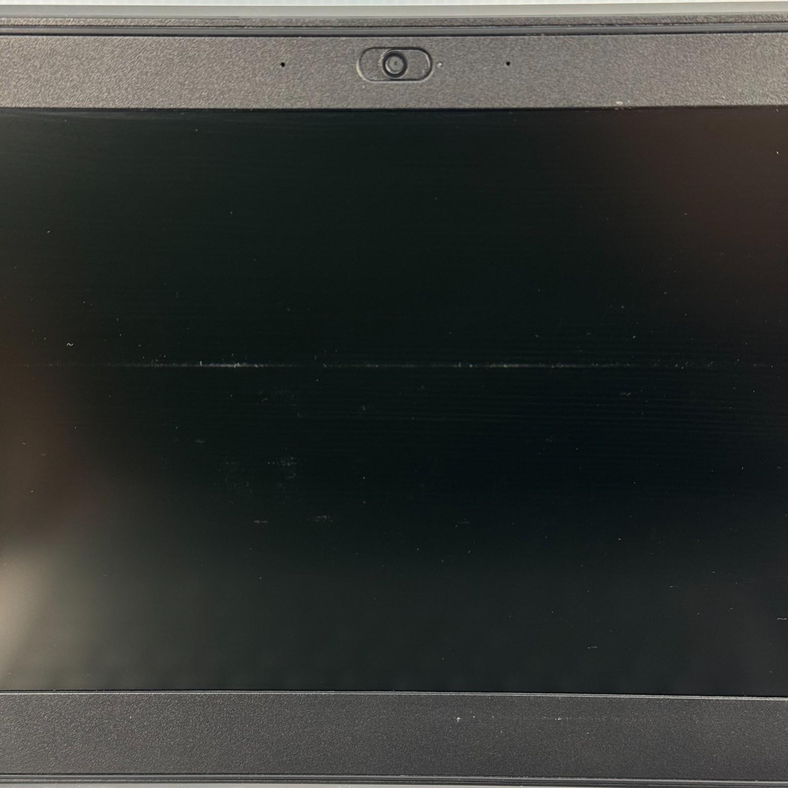 Lenovo V330-14ARR Ryzen 5 14″ Windows 11 Pro Laptop 128GB SSD 12GB *WEAR*