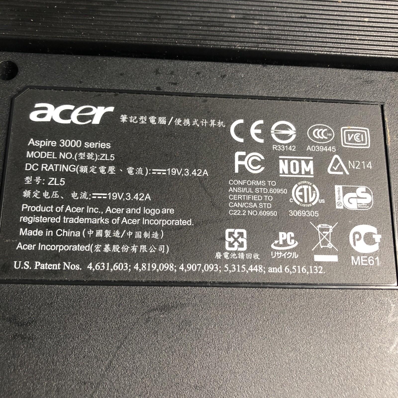 Acer Aspire 3000 3004WLCi Laptop AMD Sempron 512MB RAM+60GB HDD – NEEDS WORK