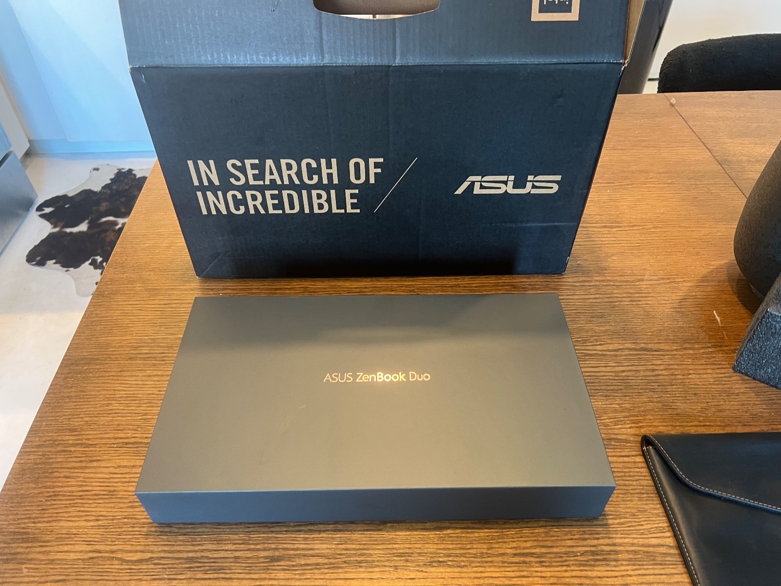 Asus Zenbook Duo 14 UX482 Blue TOUCH i5-1155G7 2.50GHz 8GB 512GB SSD EXCELLENT!
