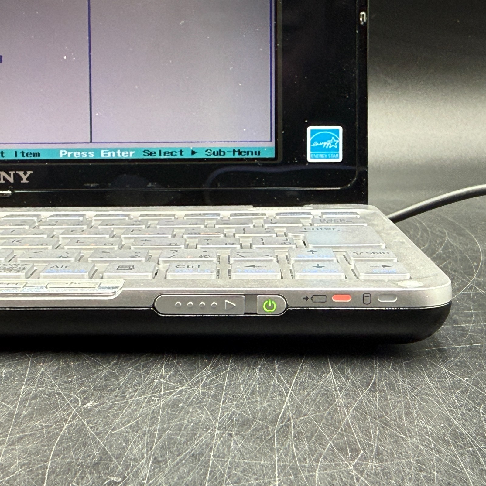 Sony VAIO VGN-P90HS RAM 2GB HDD 64GB Ultra Portable Laptop 8in Atom In Stock