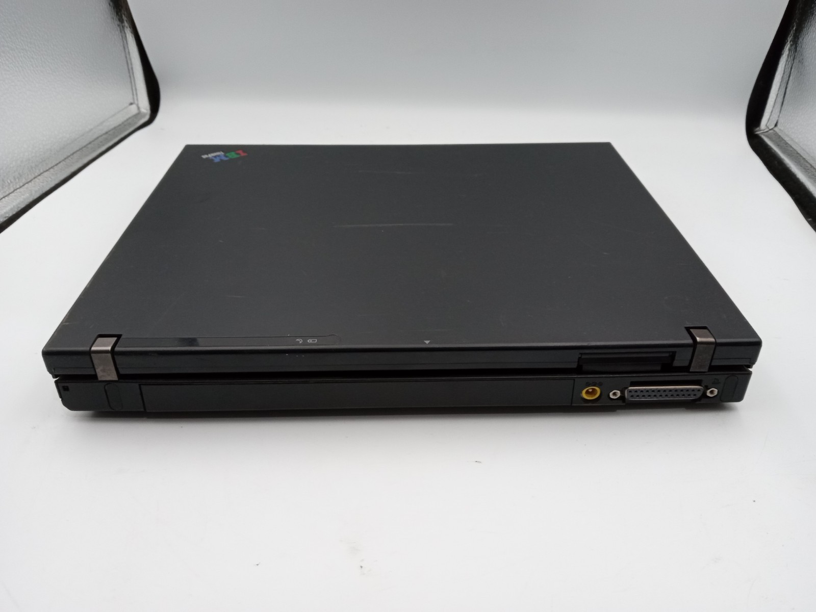 IBM ThinkPad R52 15″ Laptop Intel Pentium 512MB RAM 80GB HDD WinXP – READ -RR