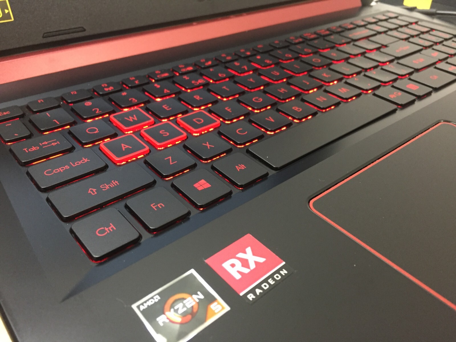 *Bad Battery*Acer Nitro 5 AN515-42-R5ED 15.6 Laptop/AMD Ryzen 5 2500/8GB/1TB HDD