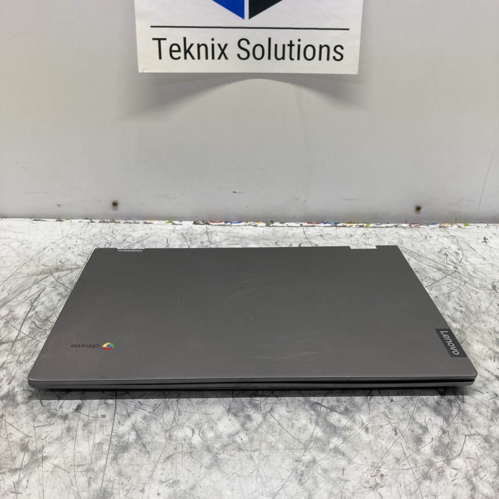 Lenovo Chromebook C340-15 i3-8130U 2.2GHz 4GB RAM 1.8 GB Broken screen