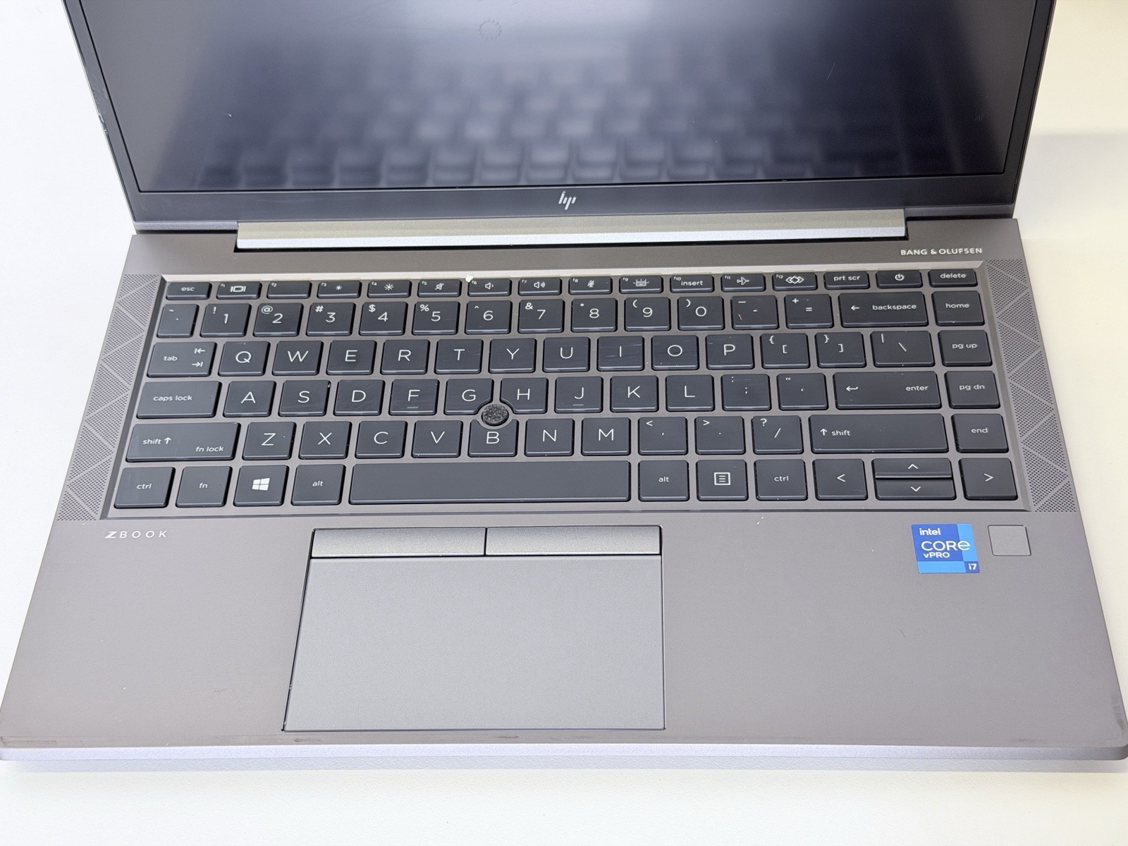 HP ZBook Firefly 14 G8 i7-1185G7, 16GB, 256GB, Win11Pro + Charger