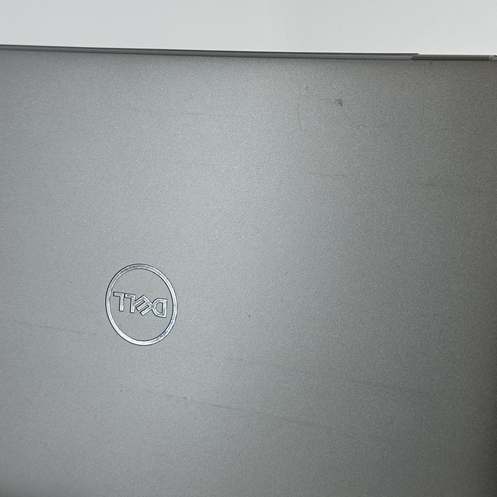 Dell Latitude 5450 14 FHD TOUCH 3.8 GHz Ultra 7 165H 32GB 512GB SSD Very Good