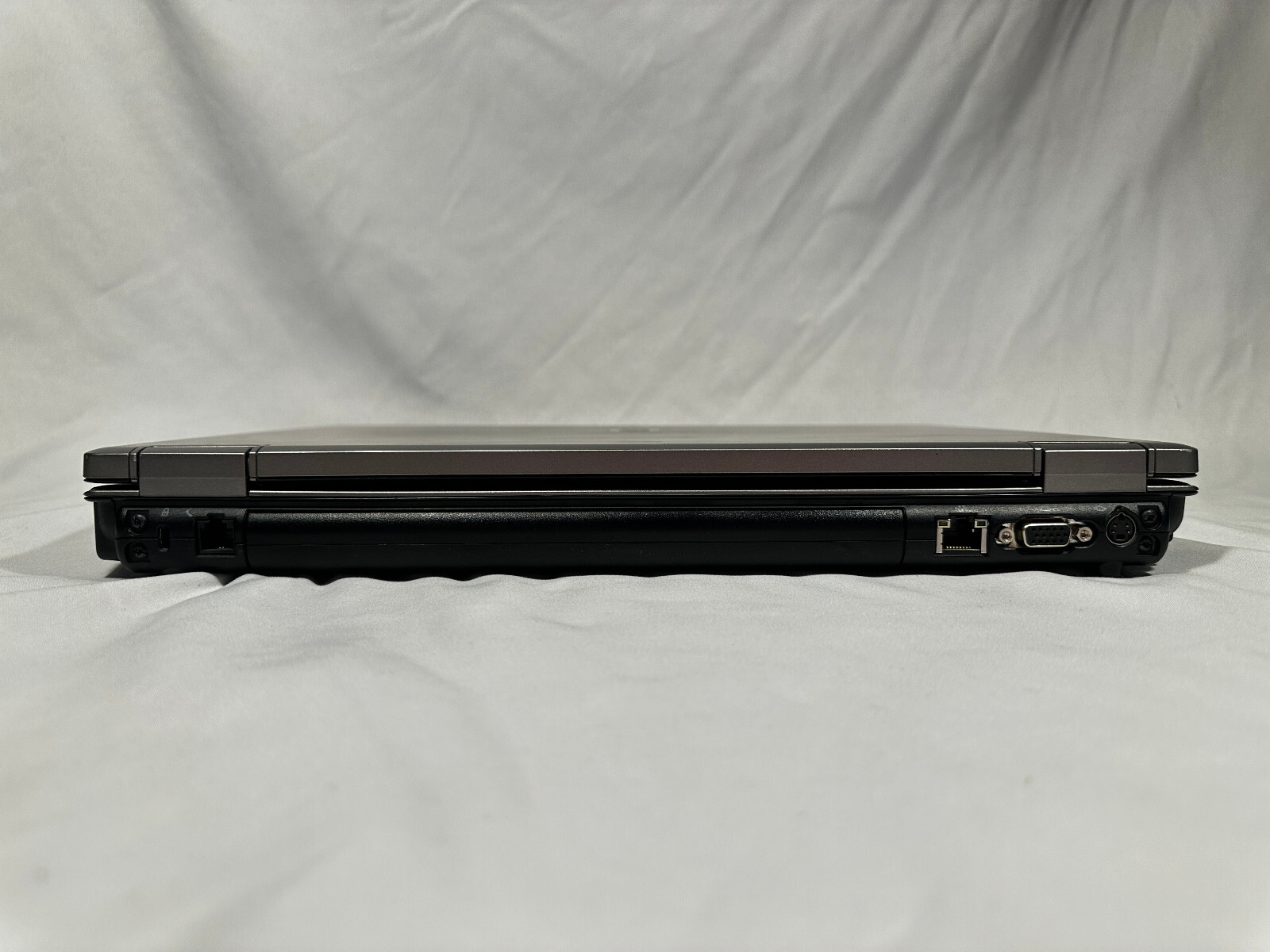 HP Compaq 6730b 15″ Core 2 Duo, 2GB RAM ***FOR PARTS***