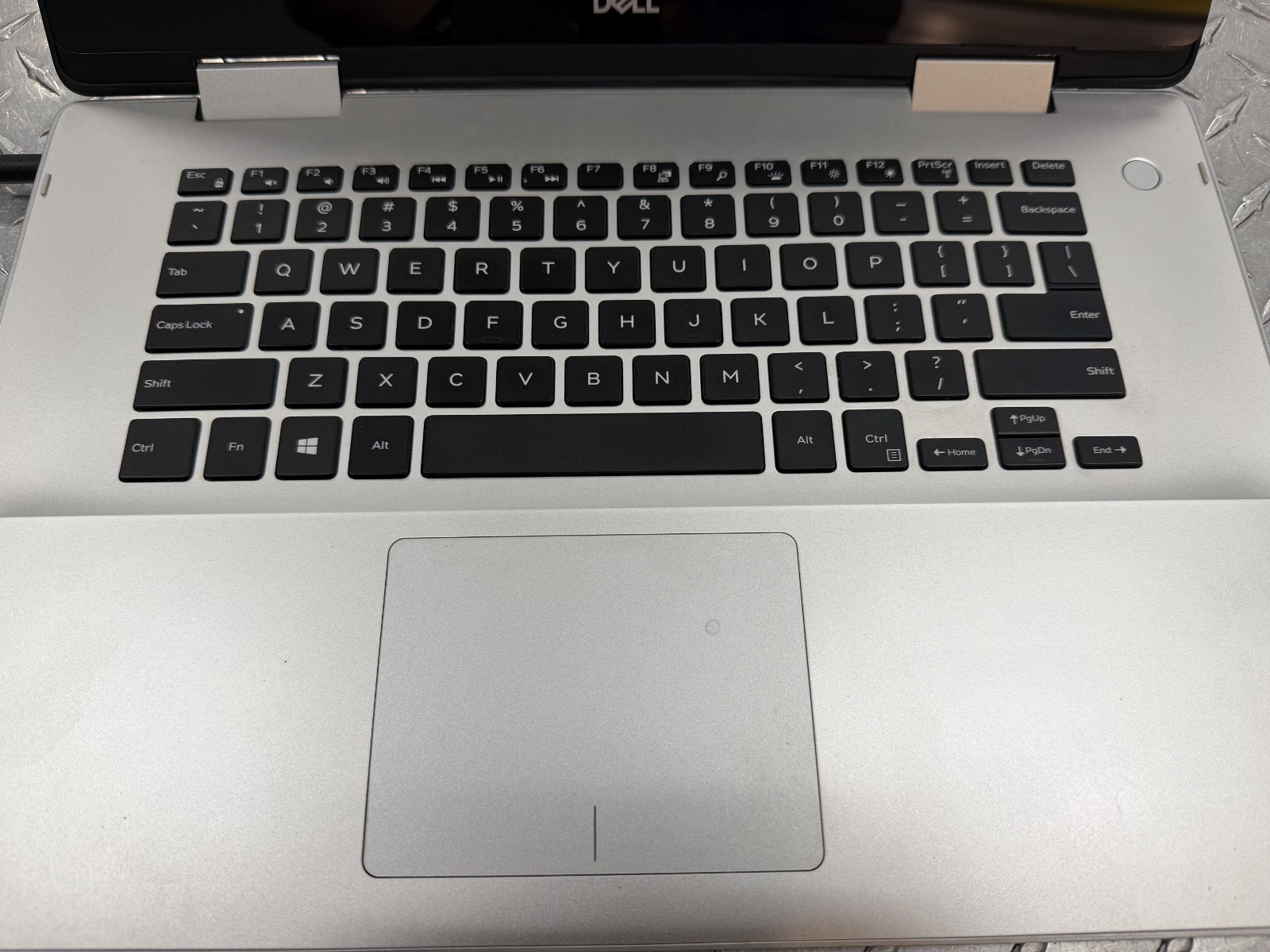 dell laptop INPIRION 5591 2 IN 1 windows 11 touchscreen