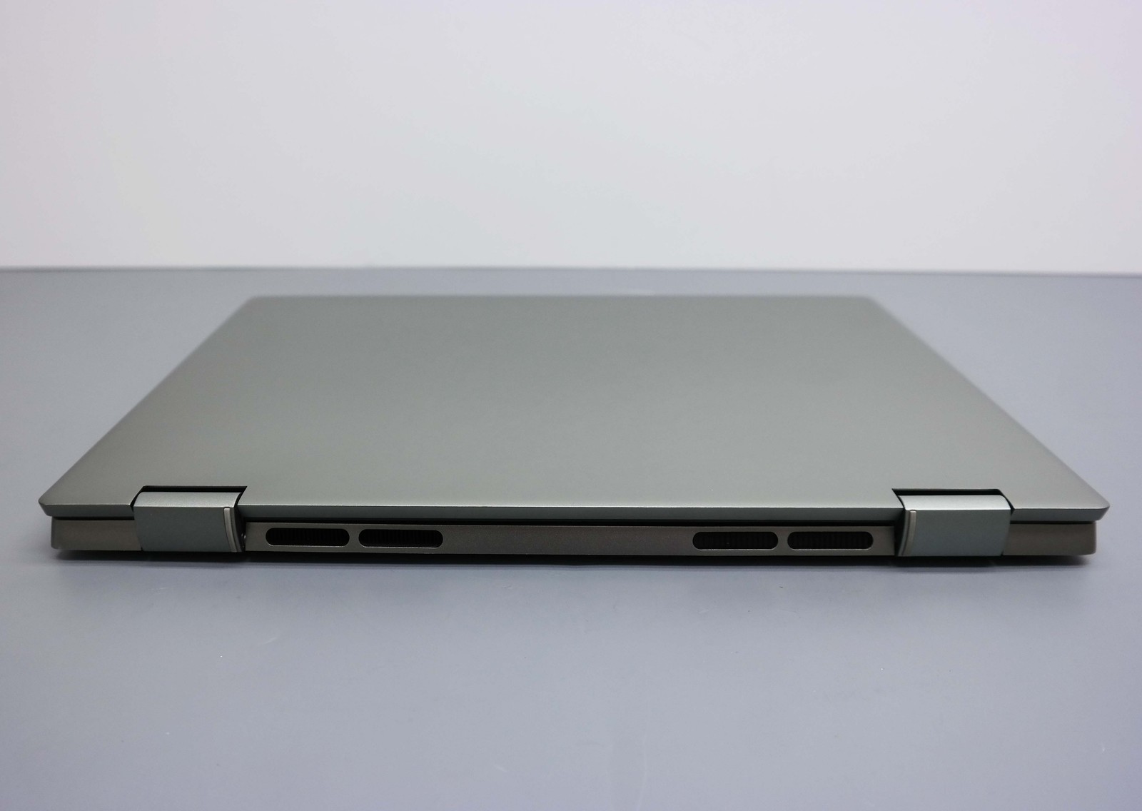 Dell Inspiron 14 7425 14” Ryzen 7 5825U 16GB RAM 512GB SSD