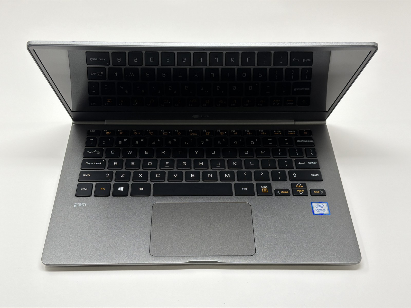 LG Gram 13Z990 13in Intel Core i5-8265 1.60Ghz 8GB RAM 256GB SSD Laptop Good