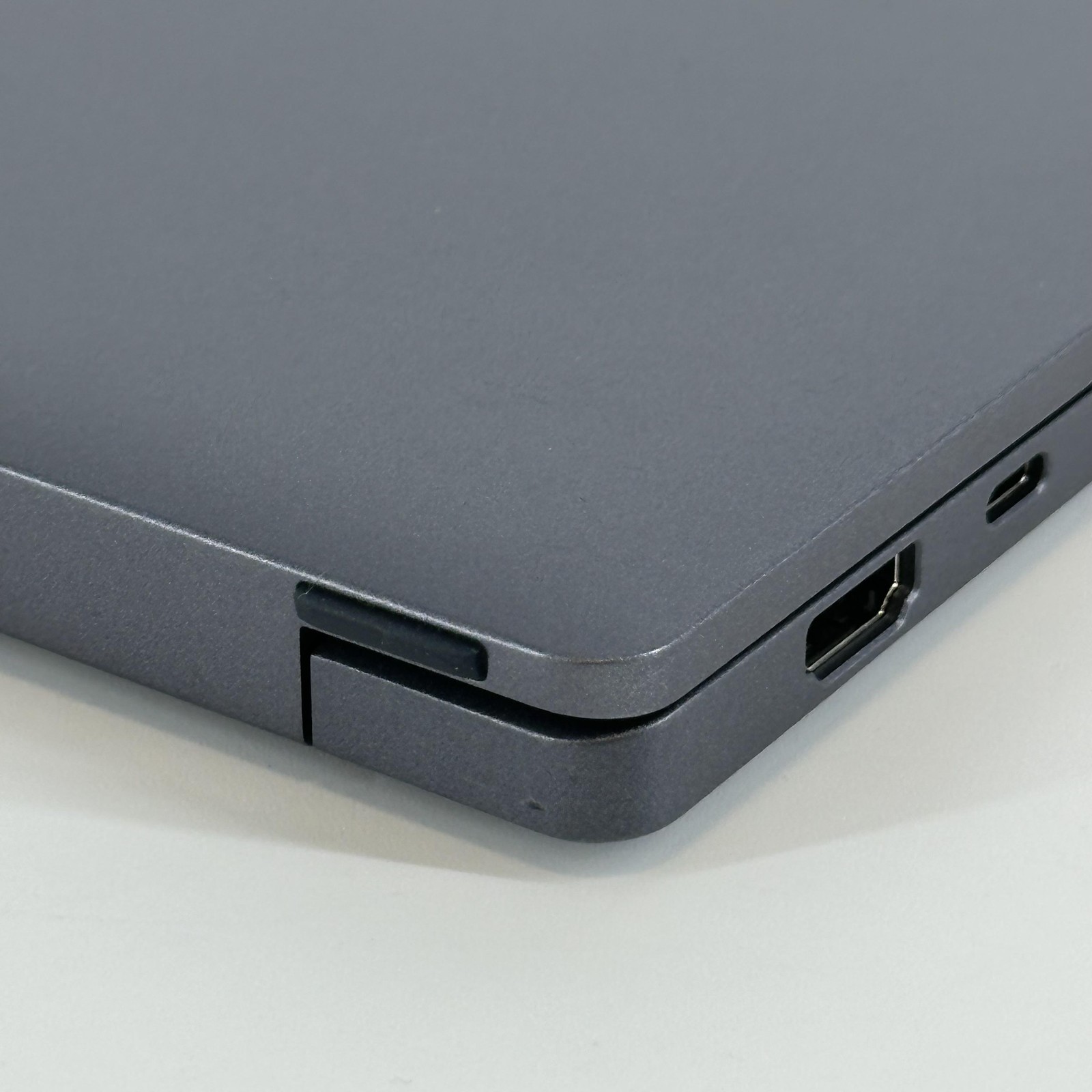 Dell Pro 14 Premium PA14250 FHD+ TOUCH 2.2 GHz Ultra 7 268V 32GB 512GB SSD