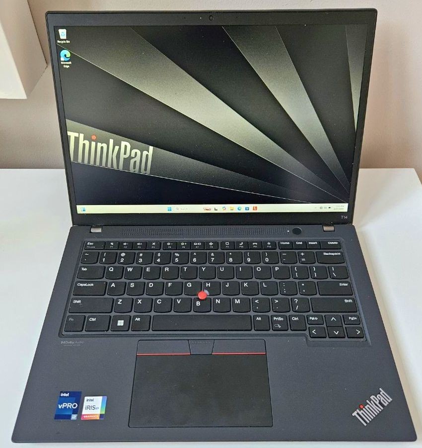 ThinkPad T14 Gen 3 14-inch i7-1265u 16Gb RAM 256Gb NVME Win 11 Pro