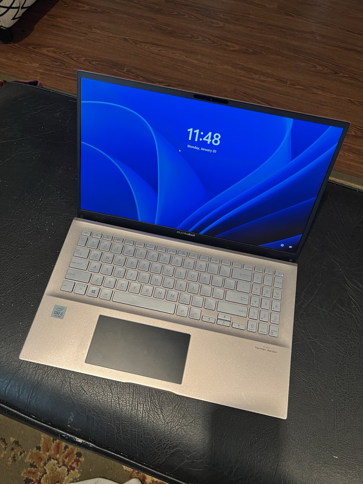 ASUS VivoBook S15 15.6 inch (512GB + 32GB, Intel Core i5 10th Gen., 1.6GHz, 8GB)
