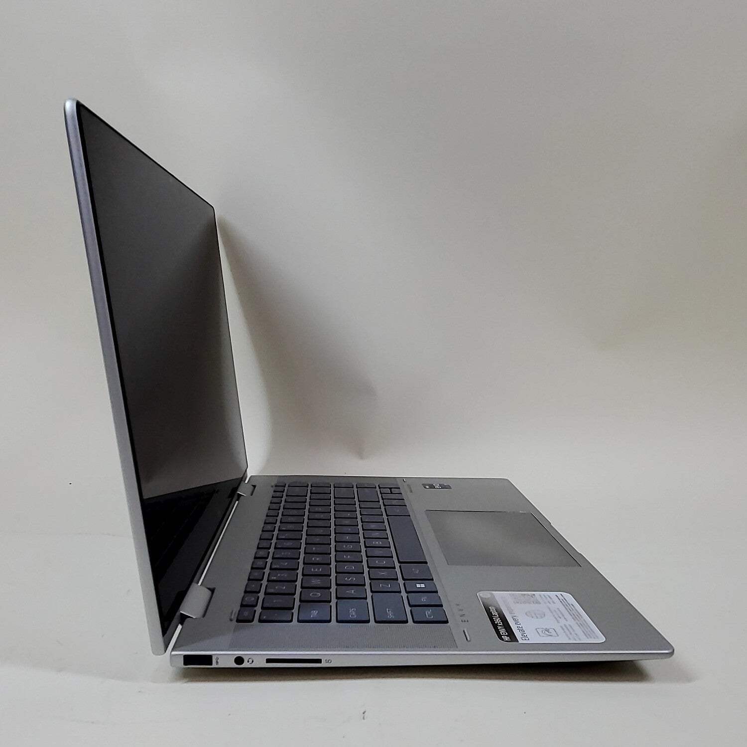 HP Envy x360 15-FE0053DX 15.6″ i7-1355U 1.7GHz 16GB RAM 512GB SSD