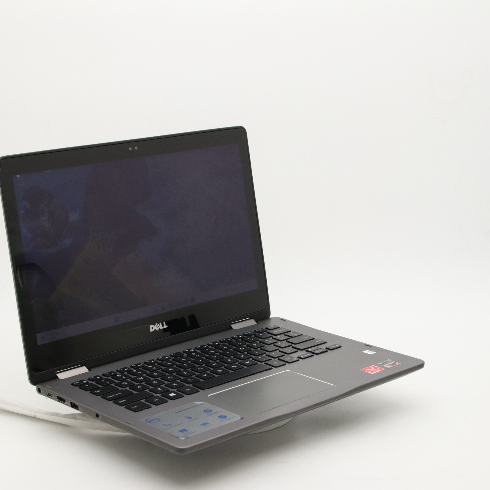 Dell Inspiron 7375-Touchscreen AMD Ryzen 7 2700U 12GB RAM 256GB SSD (See Notes)