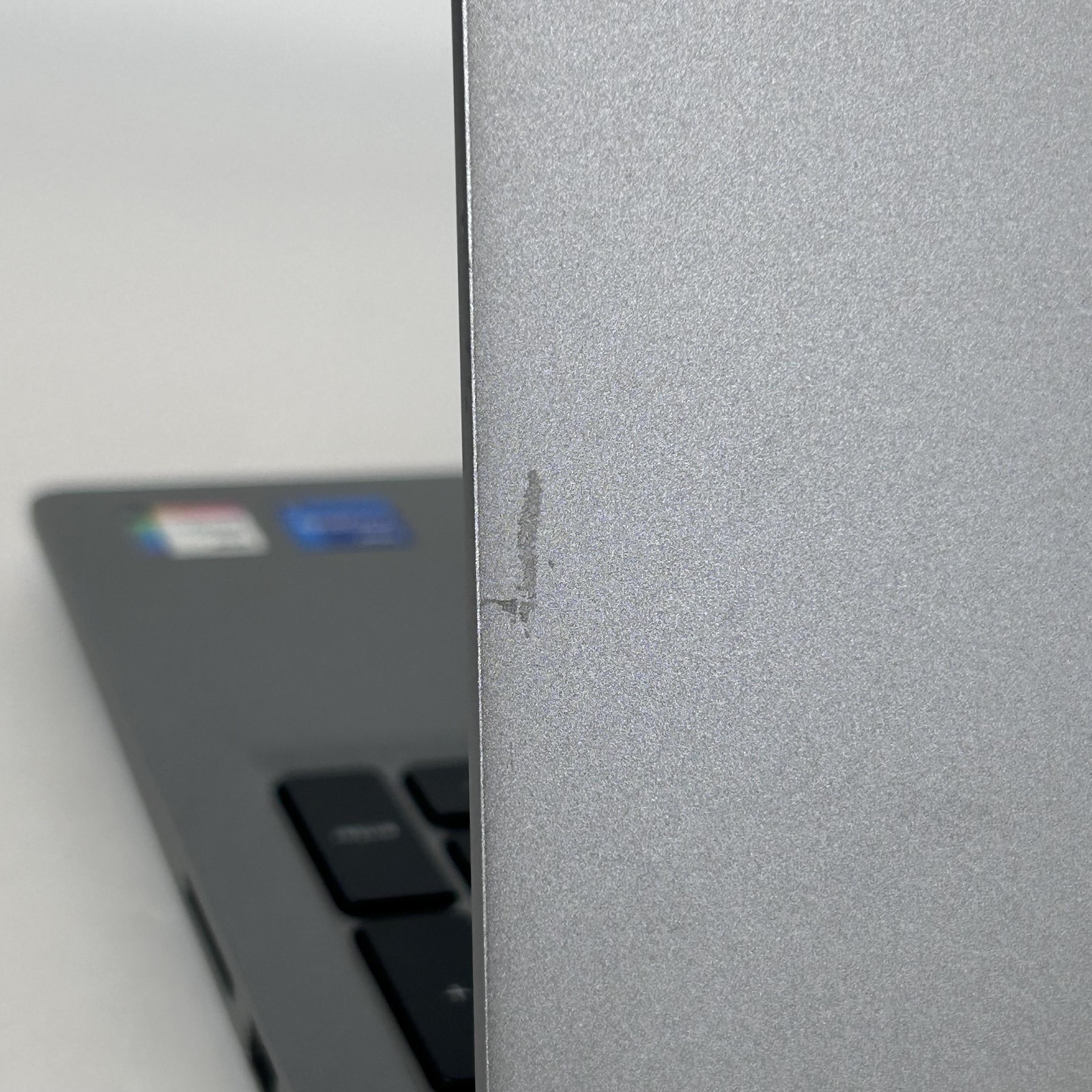 Dell Vostro 3530 15.6 Gray FHD 1.7 GHz i7-1355U 16GB RAM 1TB SSD Very Good