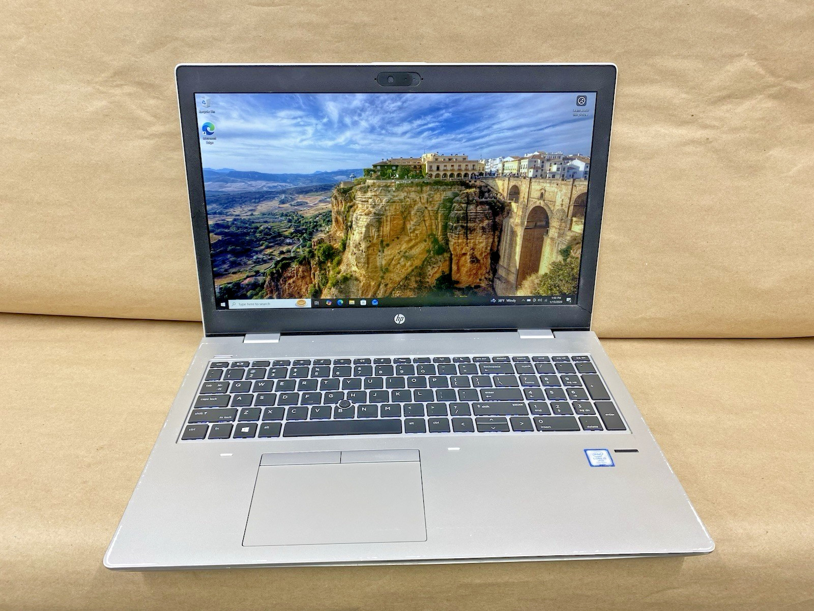 HP 650 G4 – 15.5″ 1920×1080 – i5-7300U – 8GB – 128GB SSD – Win 10 Pro