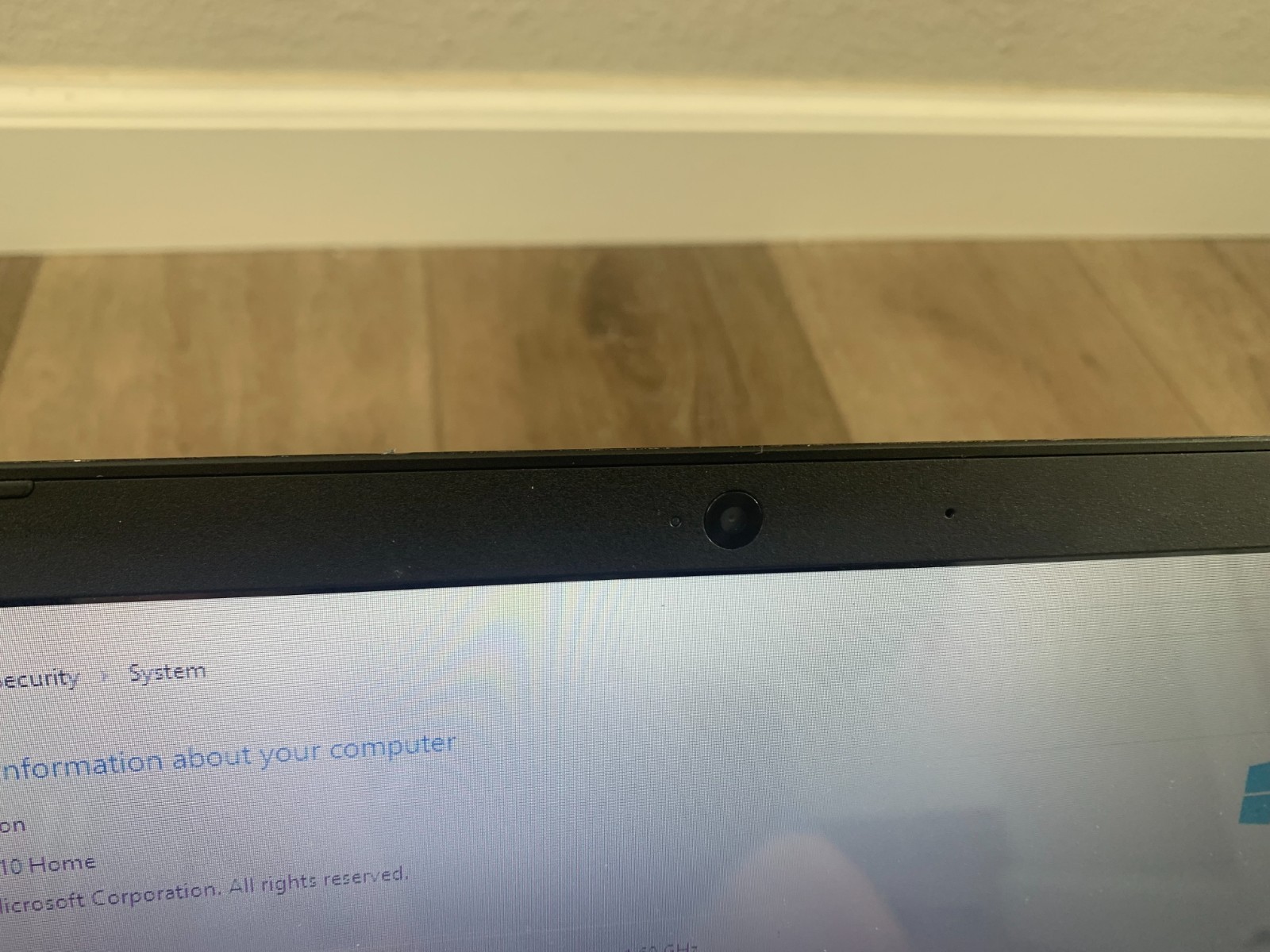 HP 15-f233wm 15.6″ Intel Celeron N3050 1.60Ghz 4GB RAM 500GB HDD Win 10 Home