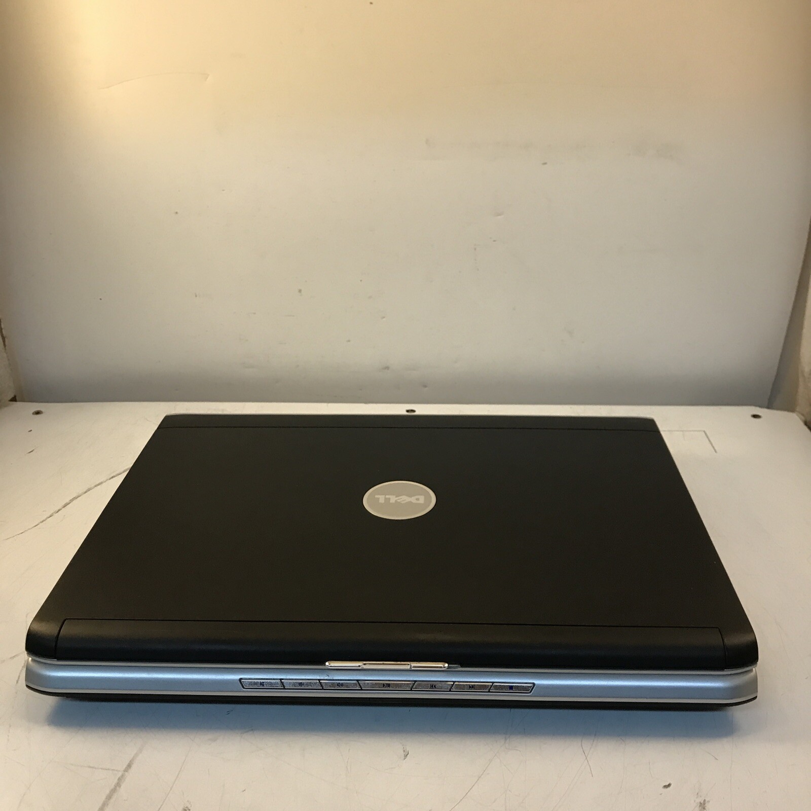 Dell Inspiron 1520 Intel Core 2 Duo @ 1.46 GHz 512 MB No HDD Boot to BIOS