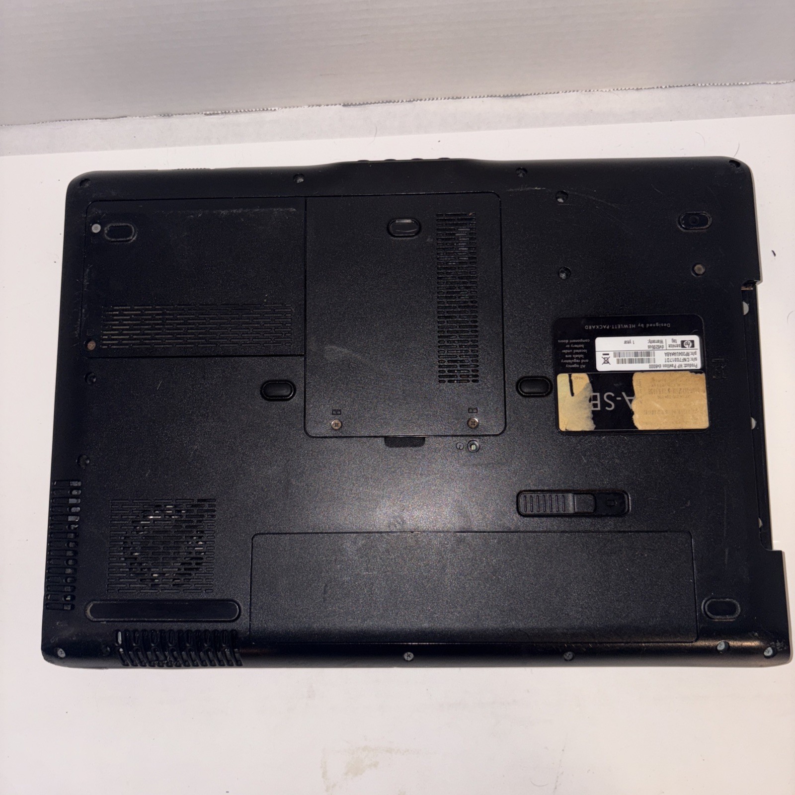 HP Pavilion DV6000 15.4″ Laptop UNTESTED PARTS & REPAIR ONLY