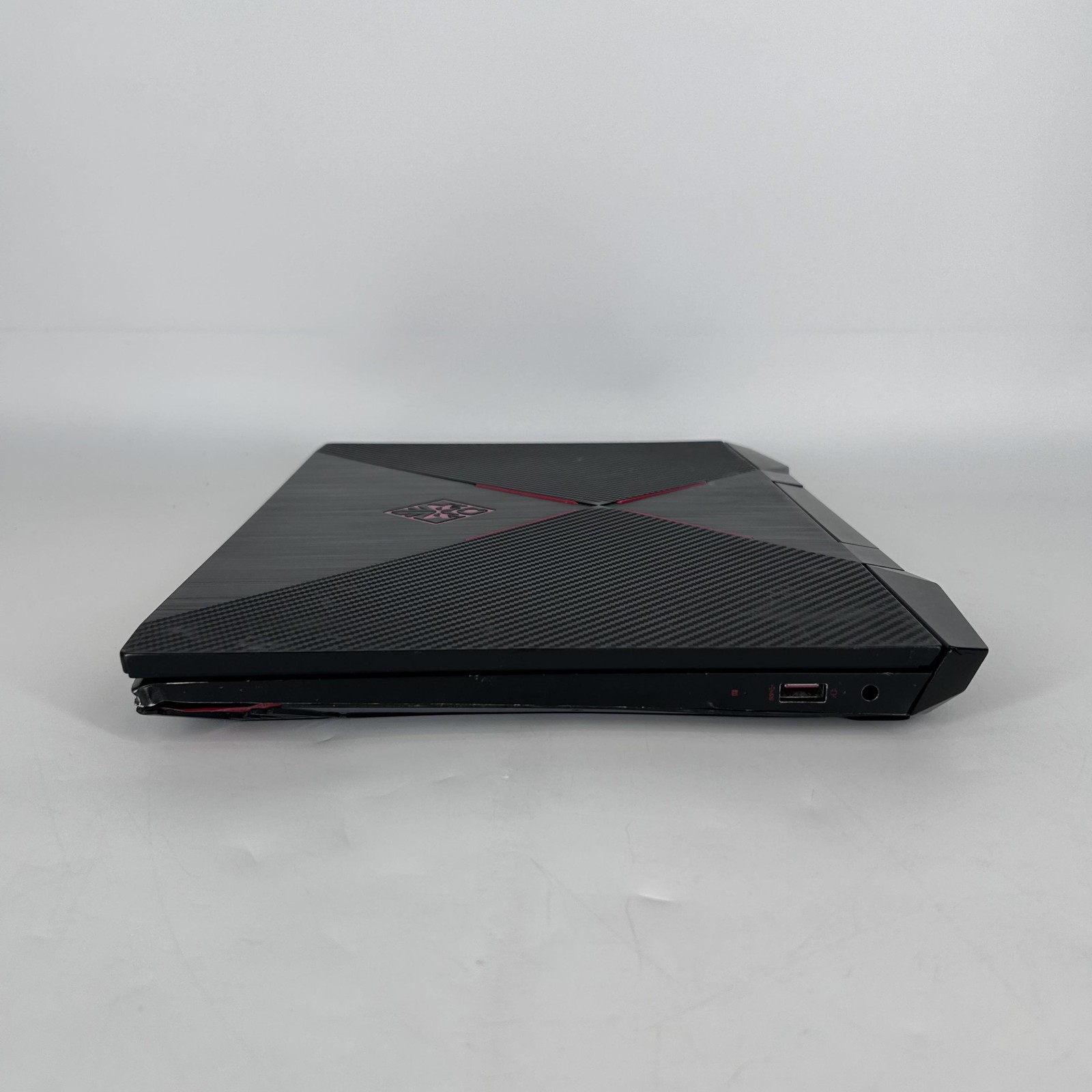 HP Omen 15 Black FHD i7-8750H 2.20GHz 16GB 256GB NVIDIA GTX 1060 Sunken Q Key
