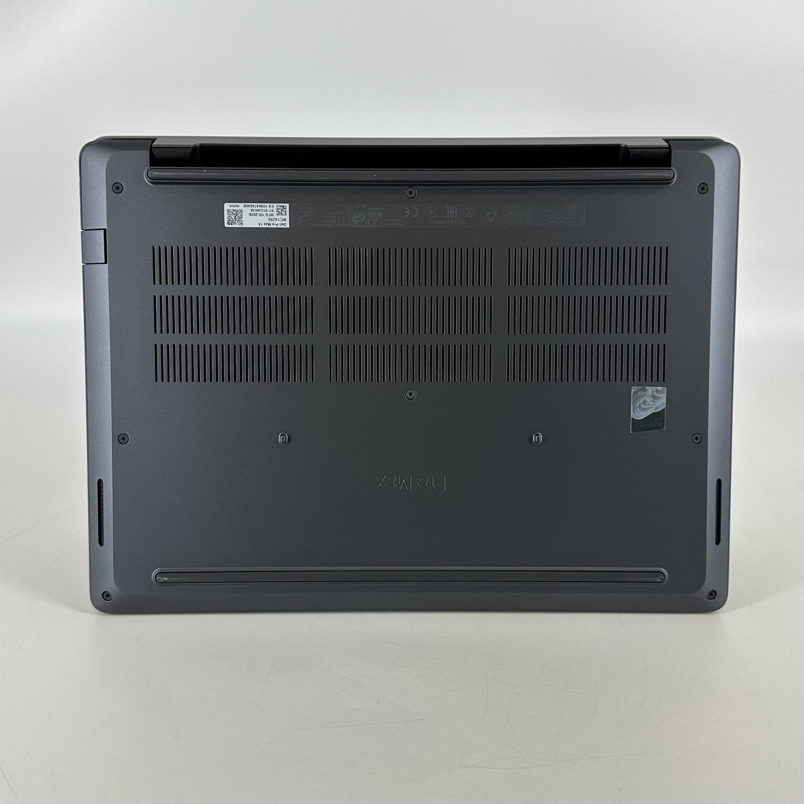 Dell Pro Max 14 MC14250 FHD 2.2 GHz Ultra 7 265H 16GB 512GB SSD Excellent