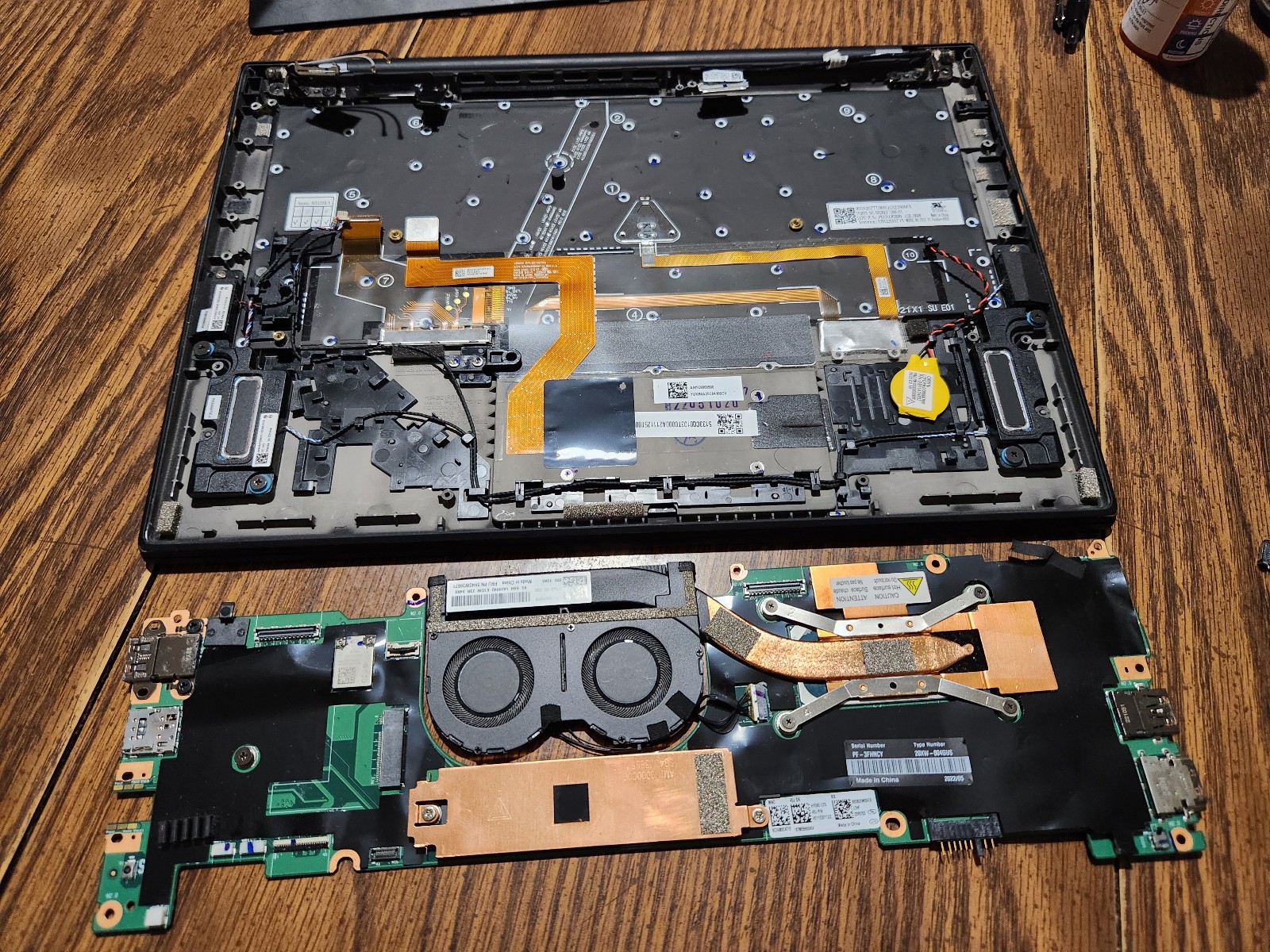 Lenovo X1 Carbon Gen 9th Gen i5 4.80GHz 16GB Black Laptop for Parts or Repair