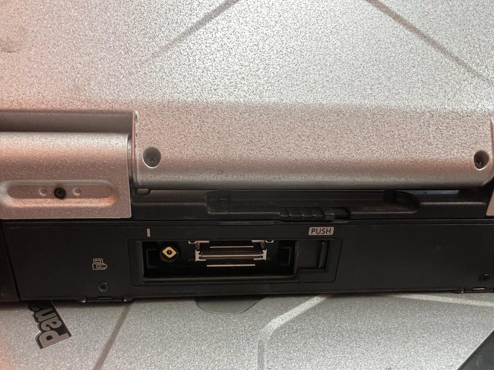 Panasonic ToughBook CF-31-MK3 i5-3320M 2.60GHz 8GB Ram Hours 3505