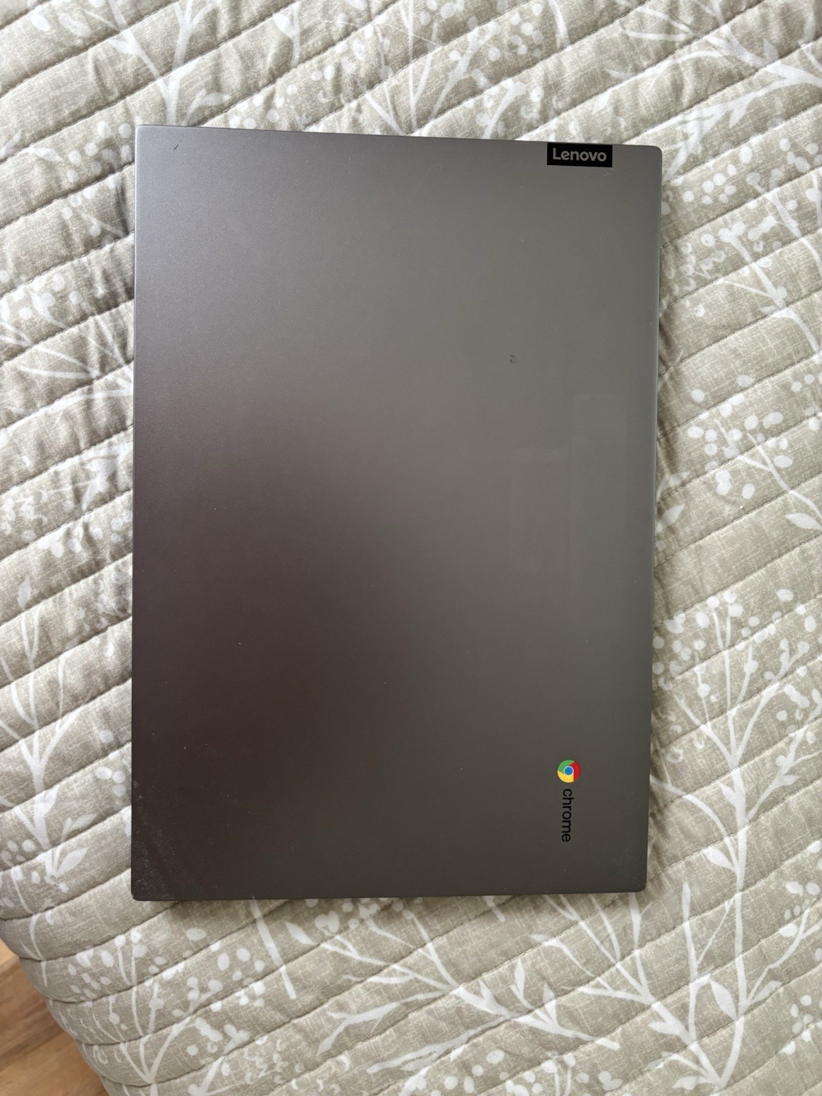 Lenovo Chromebook 14″ Intel Celeron Chrome OS Gray Built-In Webcam