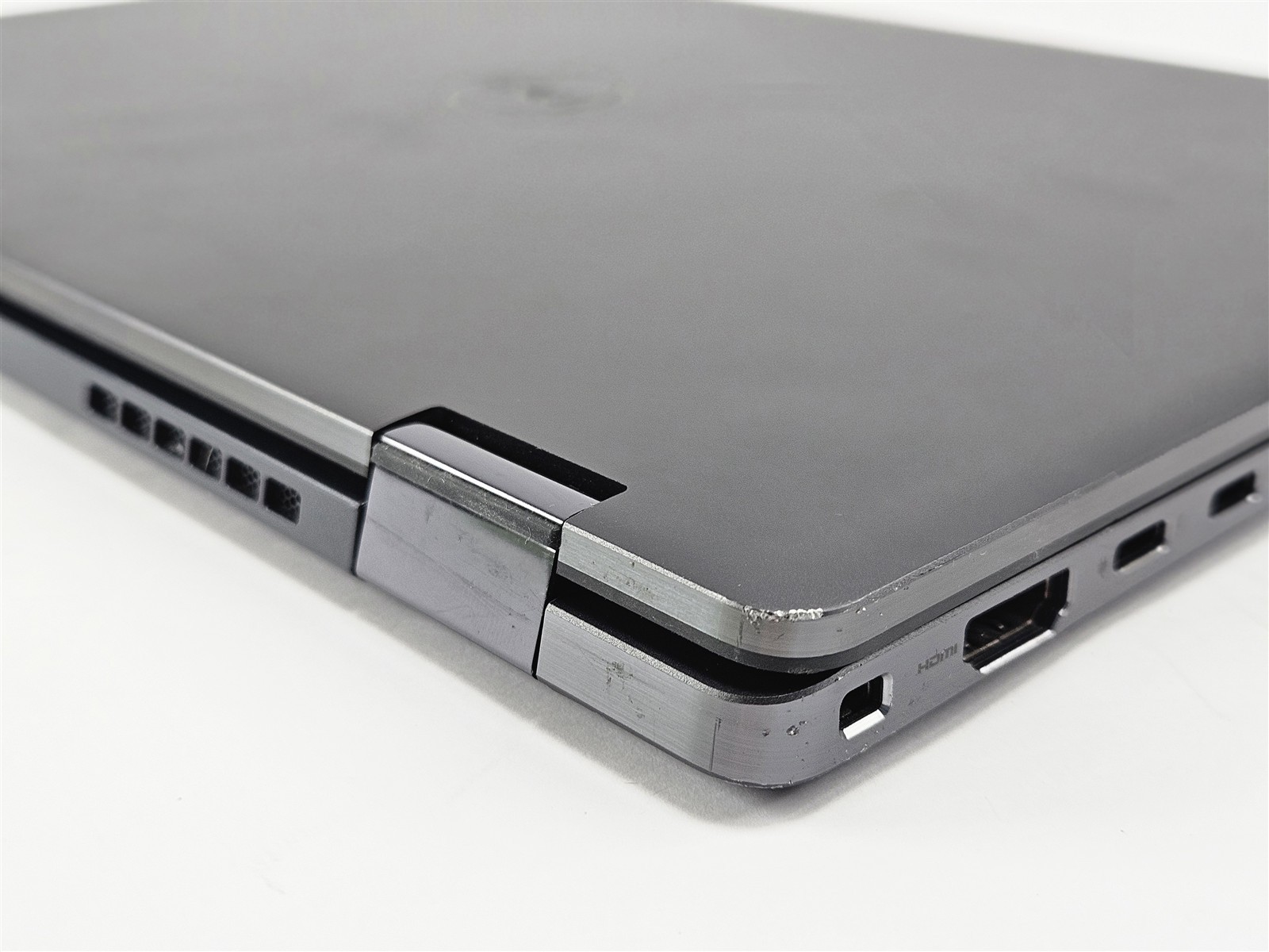 Dell 14″ Latitude 9430 2-in-1 Intel Core i7-1265U 16GB 256GB SSD Iris Xe Gray