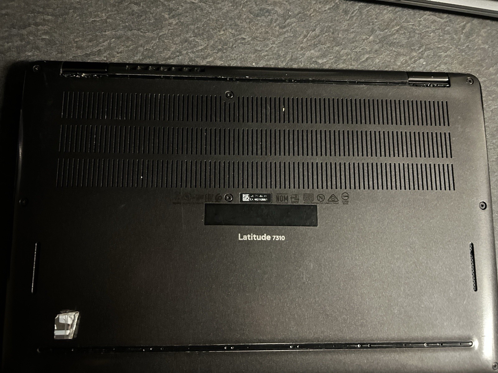 Dell Latitude 7310 13.3″ i5-10310U 16GB RAM No SSD/No OS No Power Cable Touch.