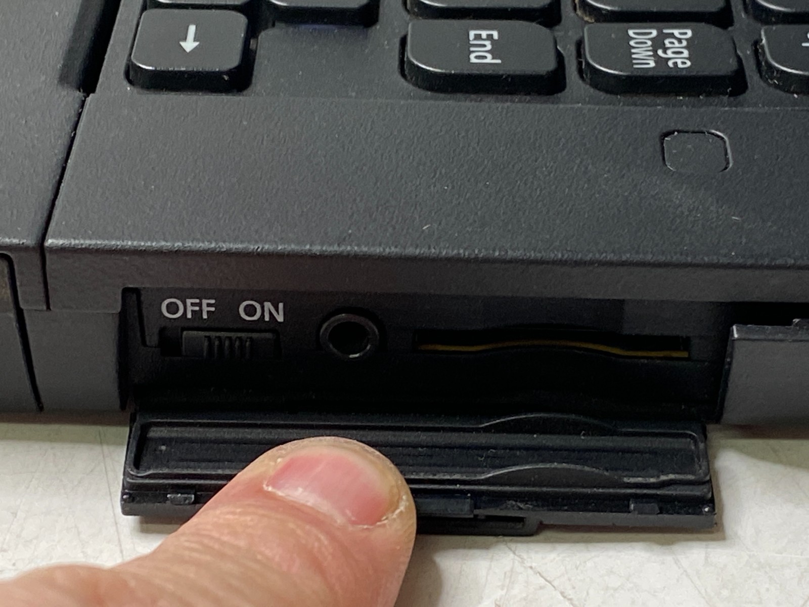 Panasonic CF-54 MK2 i5 6300u 16GB DDR3 500GB SSD W11P, 65% Battery w/Charger
