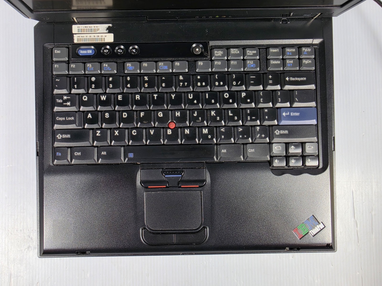 IBM ThinkPad R40 2897- 14.1″ Intel 1.4GHz 1GB RAM ?HDD Read