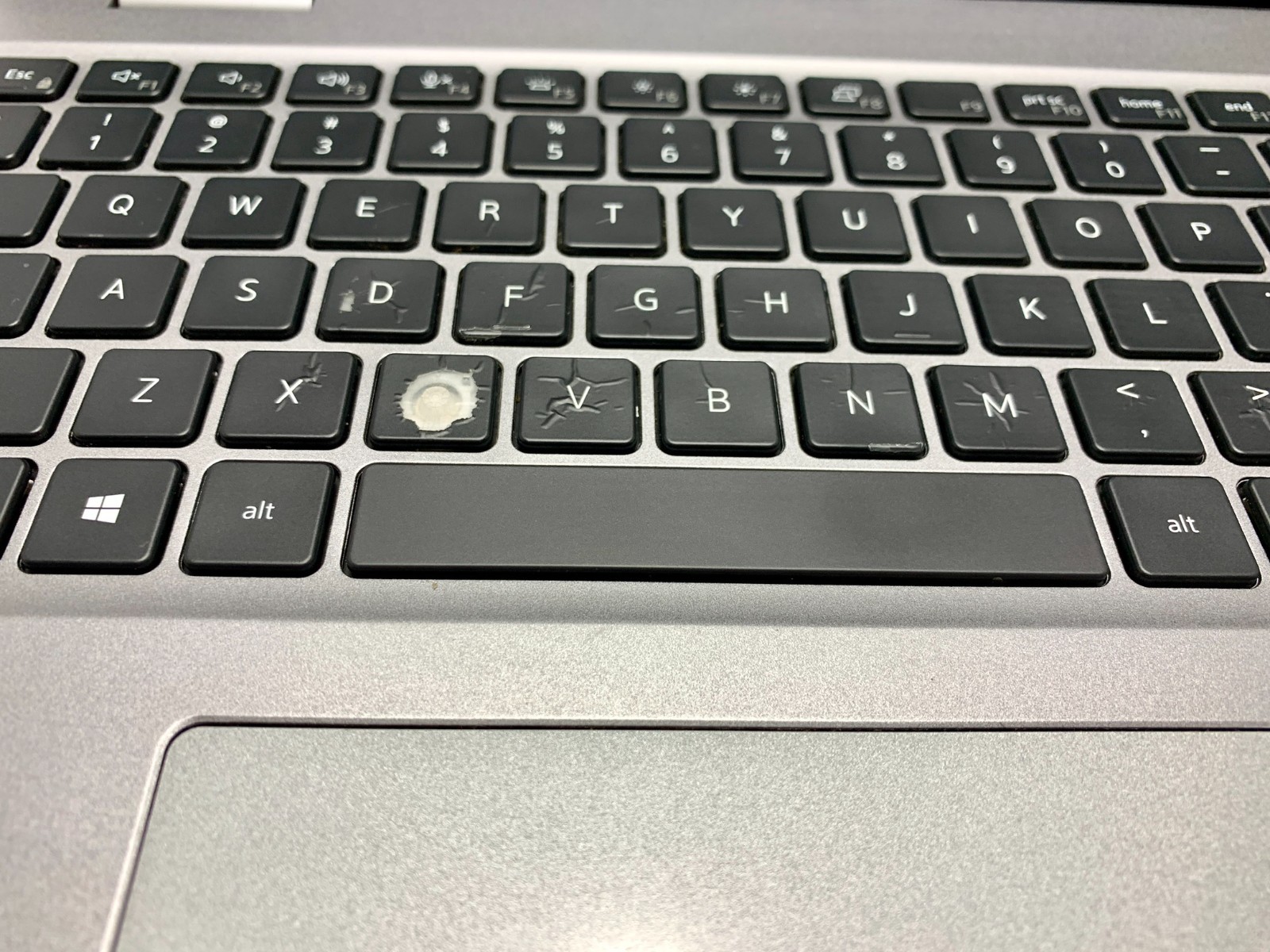 Dell Latitude 5520 | i5-1145G7 | 16GB RAM | 256GB NVMe | LINUX | KEY MARKS