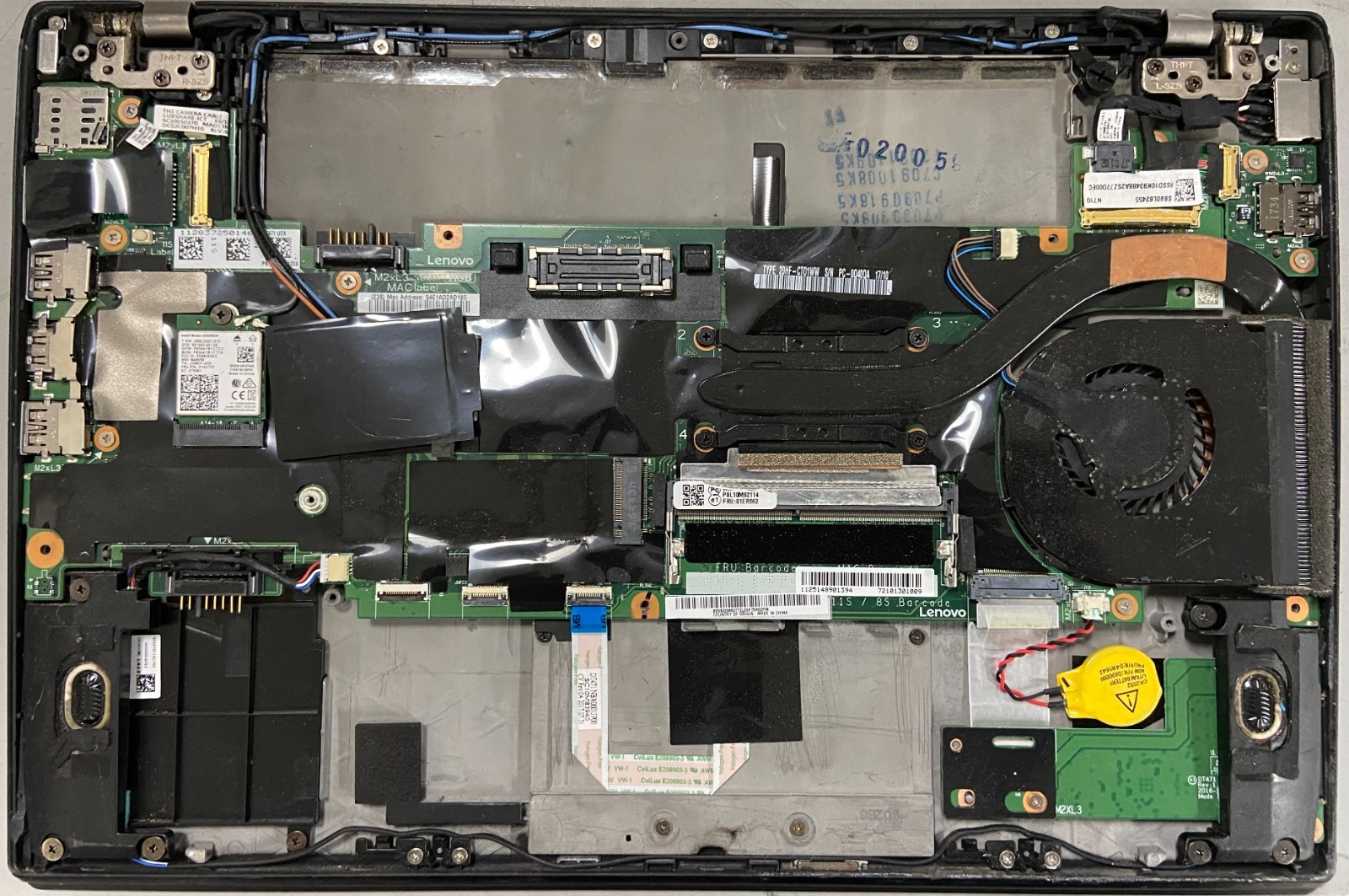 Lenovo ThinkPad T470S 14″ i5-7300U 4GB RAM *NO HDD/OS/COVER/BATT/AS IS* | LP520