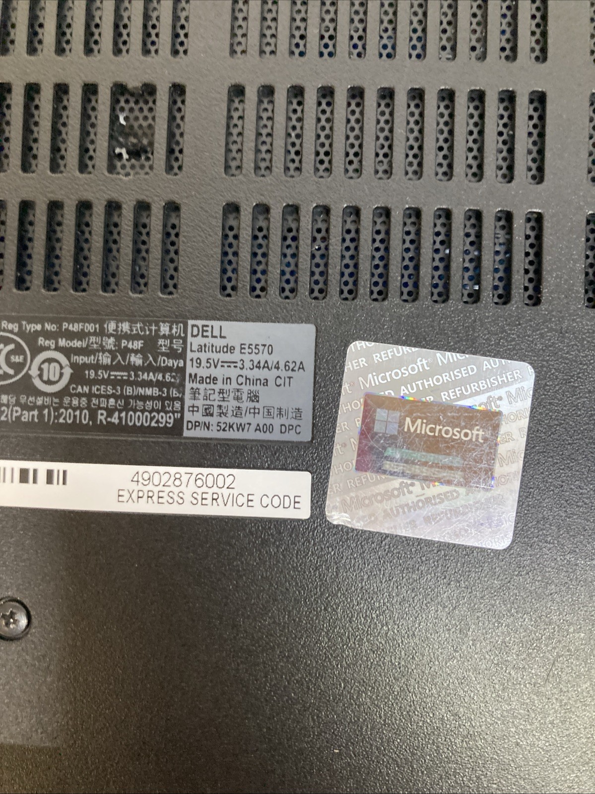 Dell Latitude E5570 Intel Core i5-6300U 2.40 GHz no RAM NO SSD Boot to BIOS