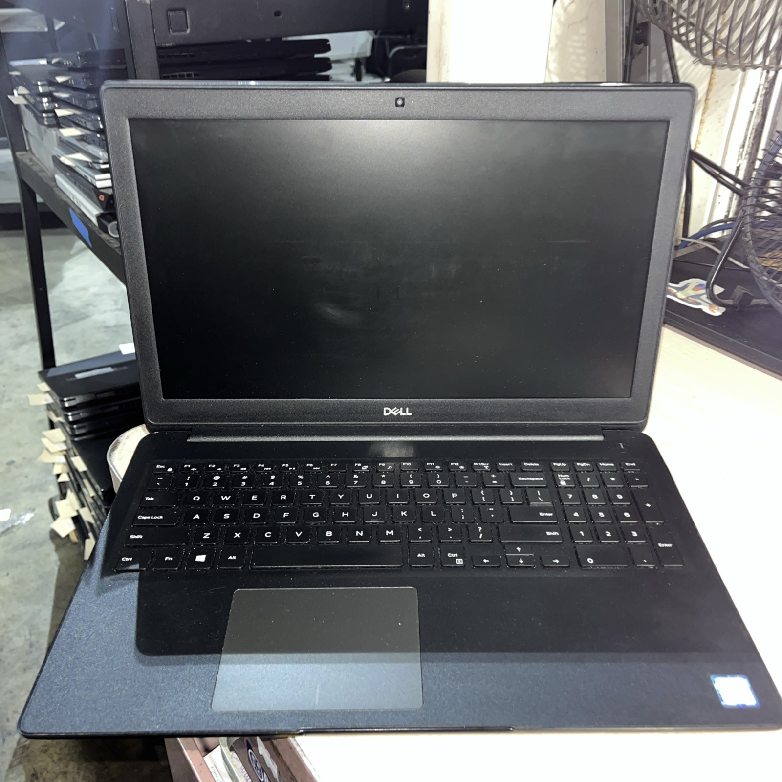 DELL LATITUDE 3500 INTEL CORE I5-8265U 8GB RAM NO HD +