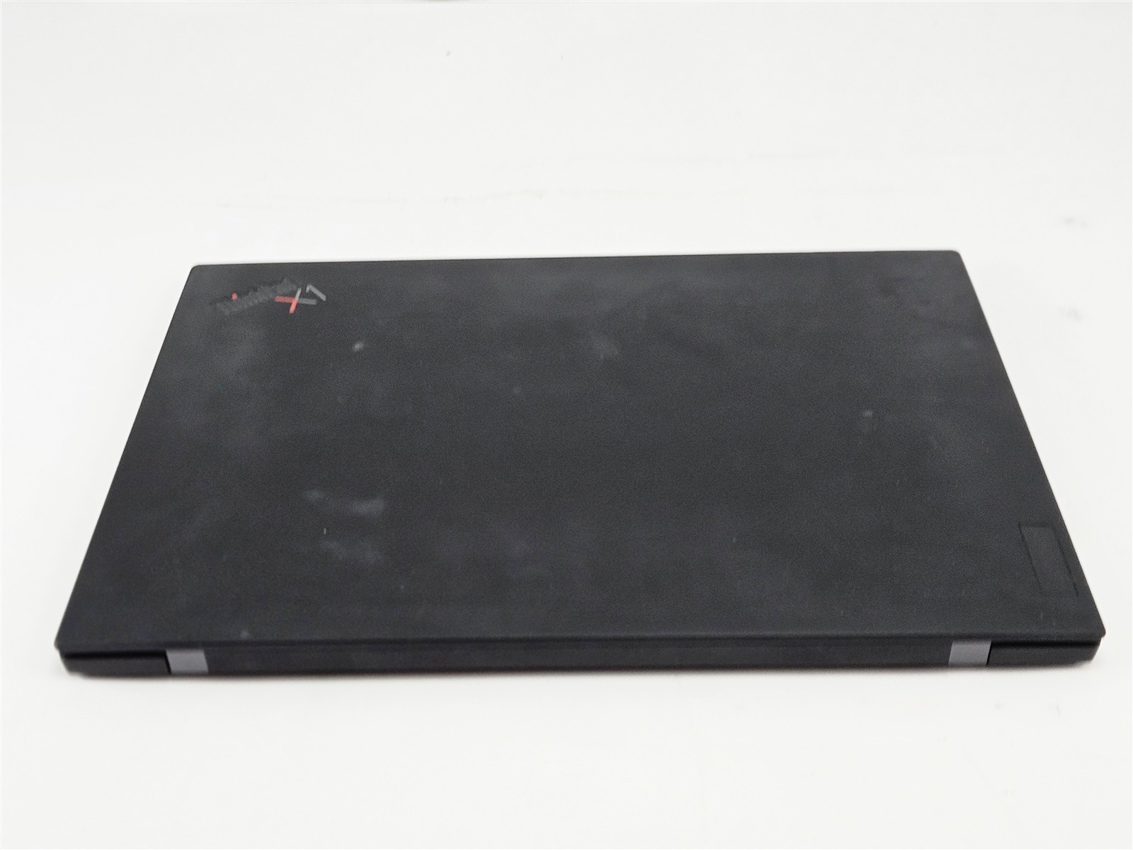 Lenovo 14″ ThinkPad X1 Carbon Gen 9 Intel Core i7-1185G7 16GB 256GB SSD Win11