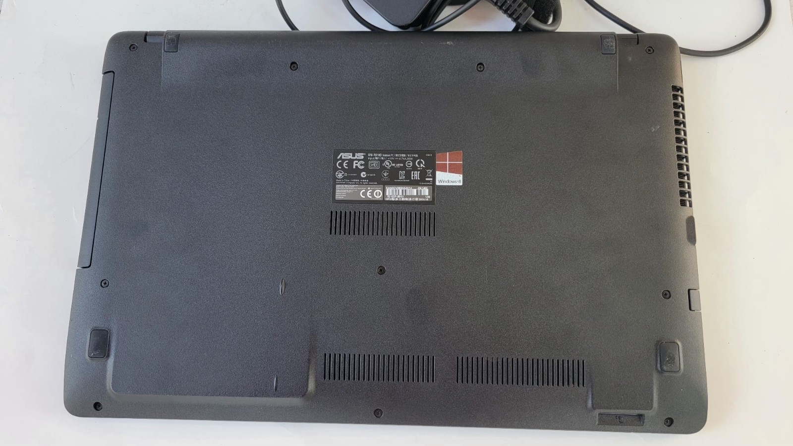ASUS R510D Laptop RAM 8.00 GB (7.21 GB usable) Windows 10 Home. Read Description