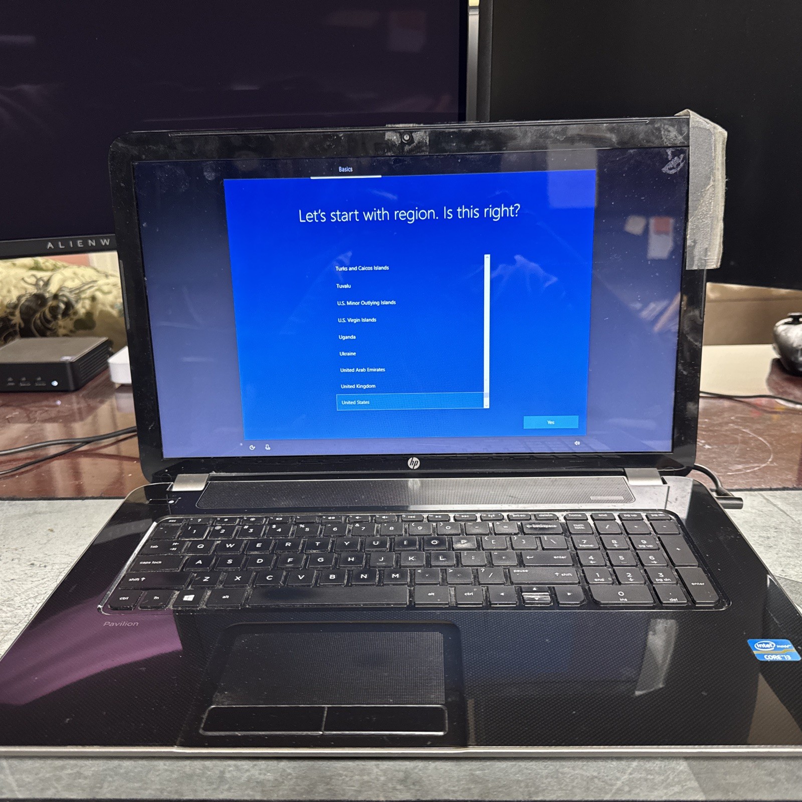 HP Pavilion 17 Notebook PC | 4GB RAM | 750GB HDD | Intel Core i3 | Read Notes
