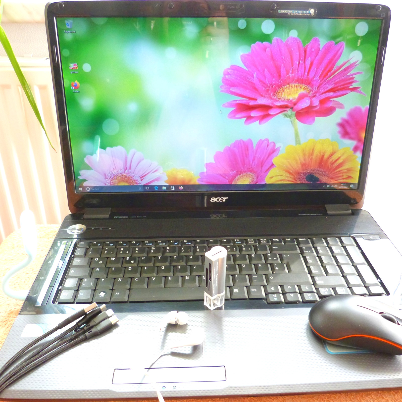 Acer 8735 Cinema Monster 18″ HDPLUS GEMSTONE l 1TB SSD Windows 10 GeForce HDMI
