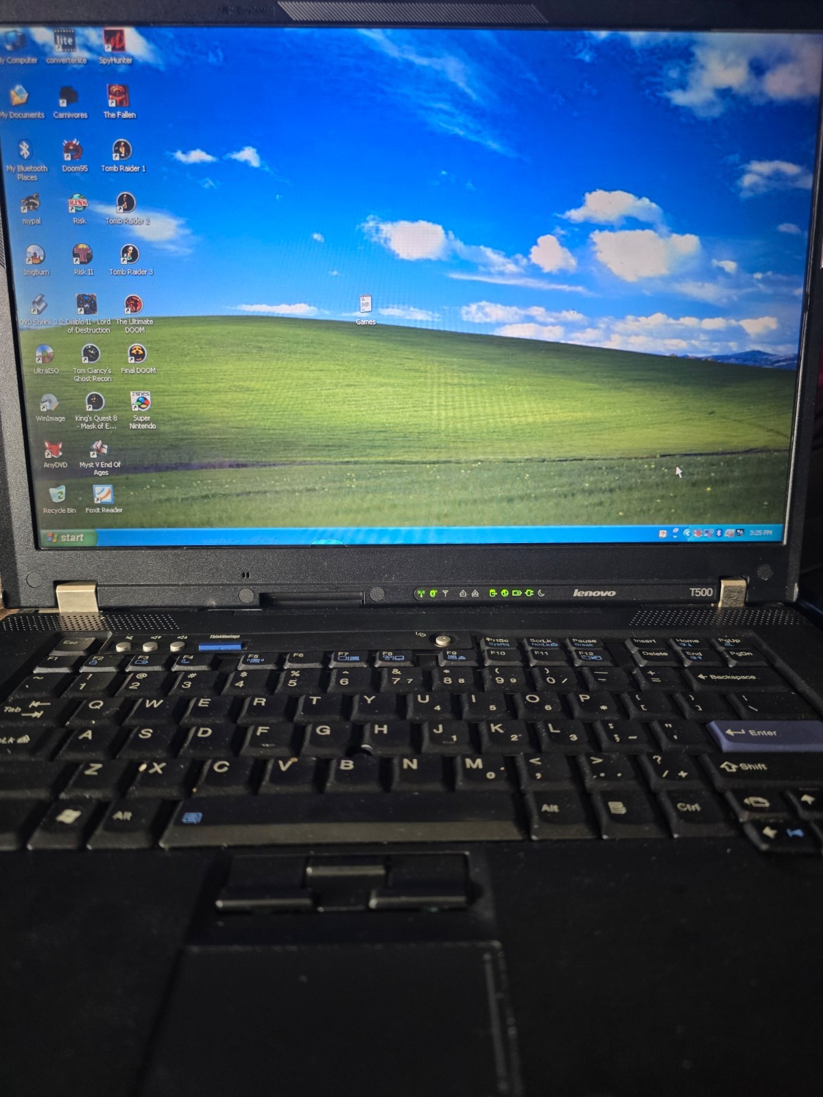 ThinkPad T500 Win XP P8400 2.26GHz 4GB RAM 80GB HDD DVD With Game Controller