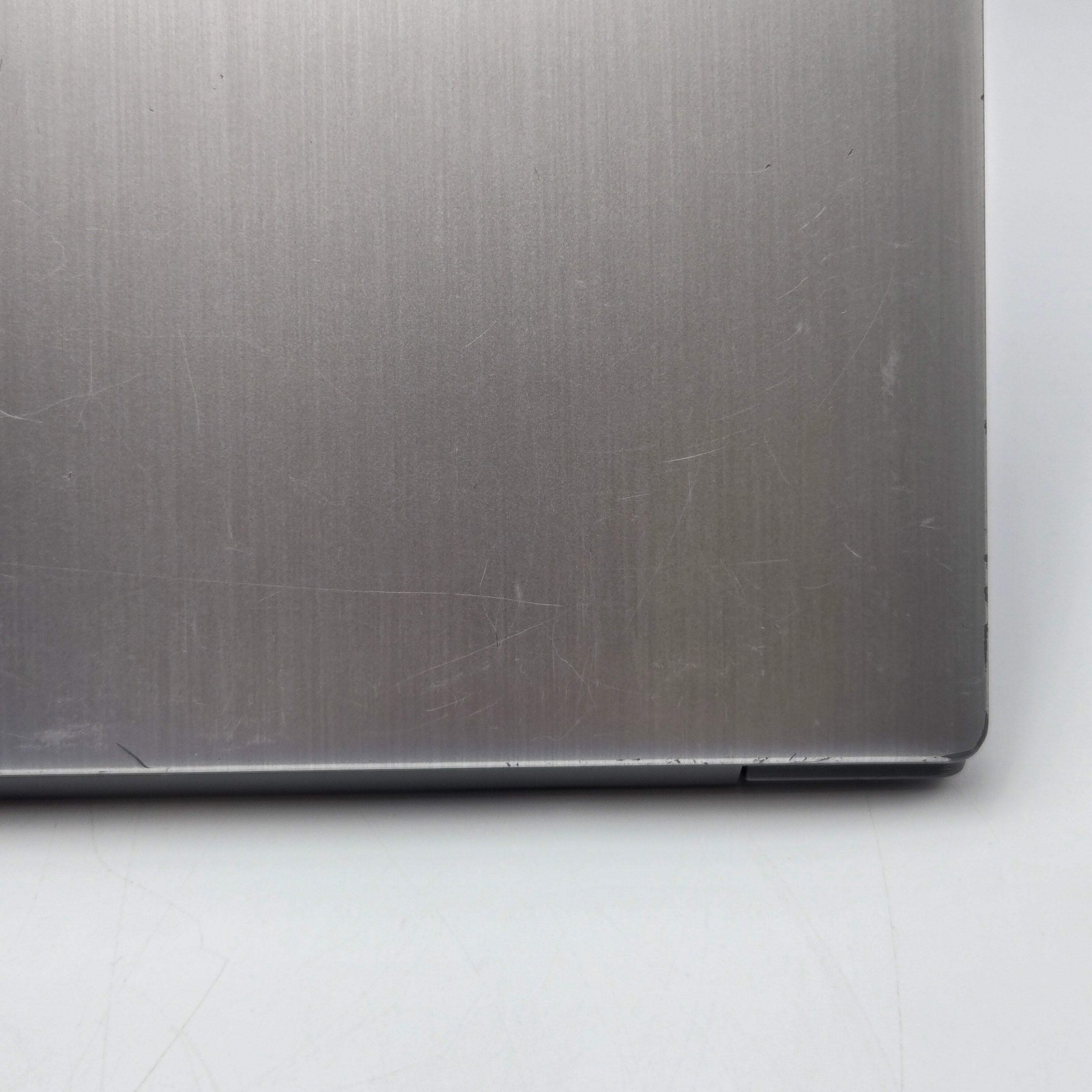 Incomplete Lenovo IdeaPad 3 Laptop Ryzen 3 3250U 8GB RAM *NO SSD or OS*