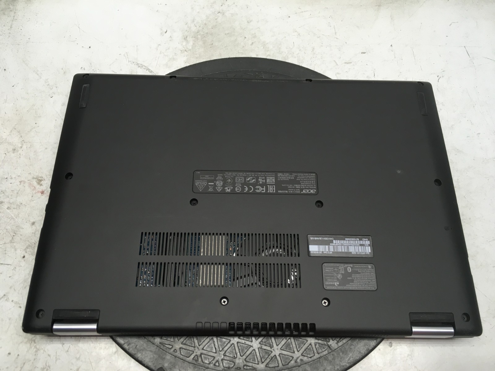 Acer Spin 3 N17W5 Intel i3-8130U 2.2GHz 8 GB NO HDD SCREEN DMG