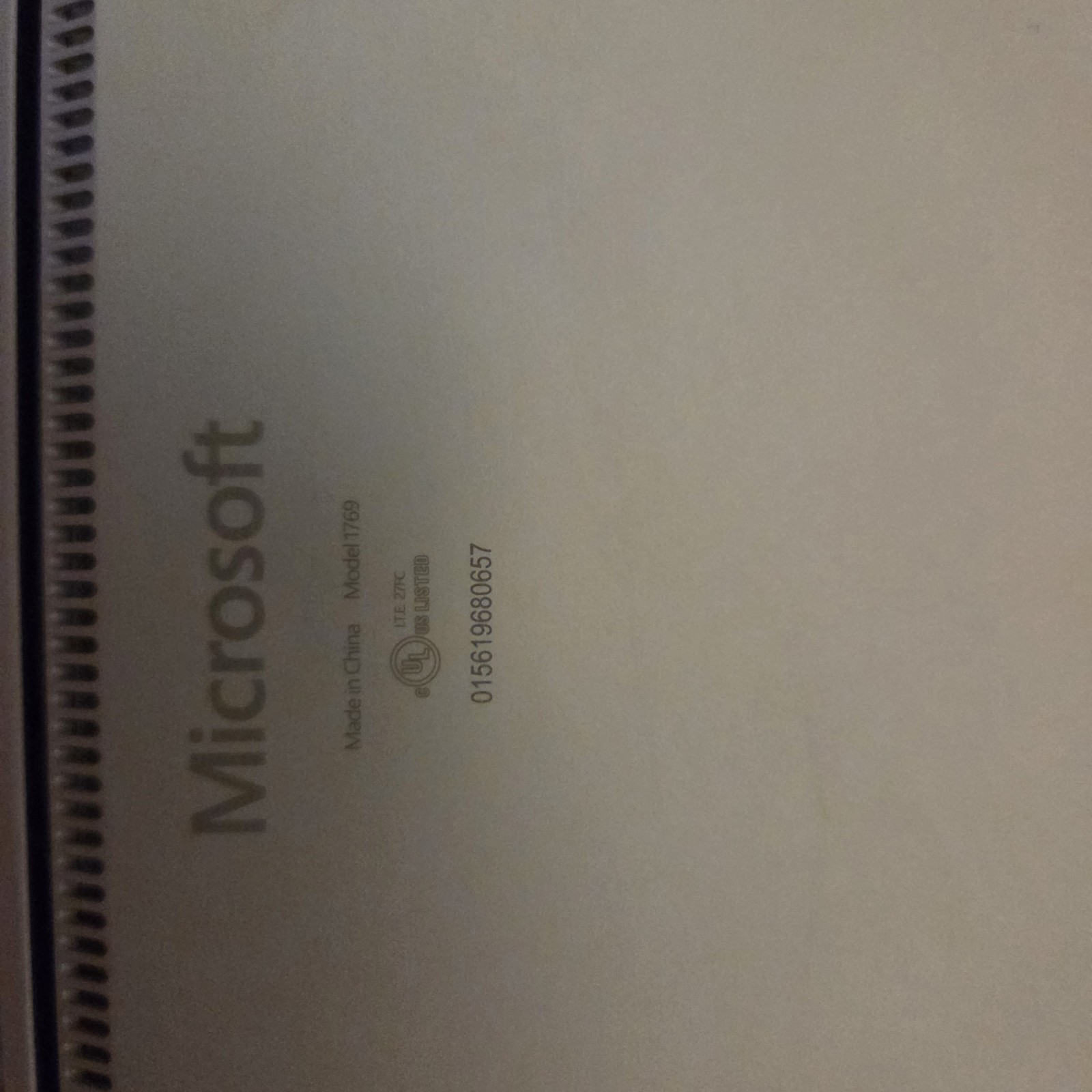 Surface Laptop 1st Gen i7-7660u 8gb ran 90% battery FOR PARTS READ (FAILING SSD)