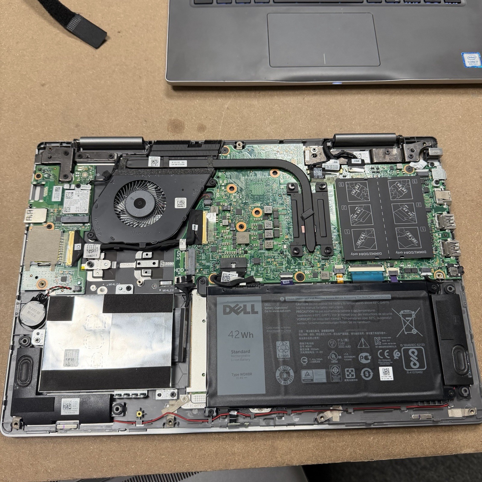 *NO BOOT 2-in-1 Dell Inspiron 7573 Laptop i5-8250u 1.60GHz 4GB RAM No HDD/OS