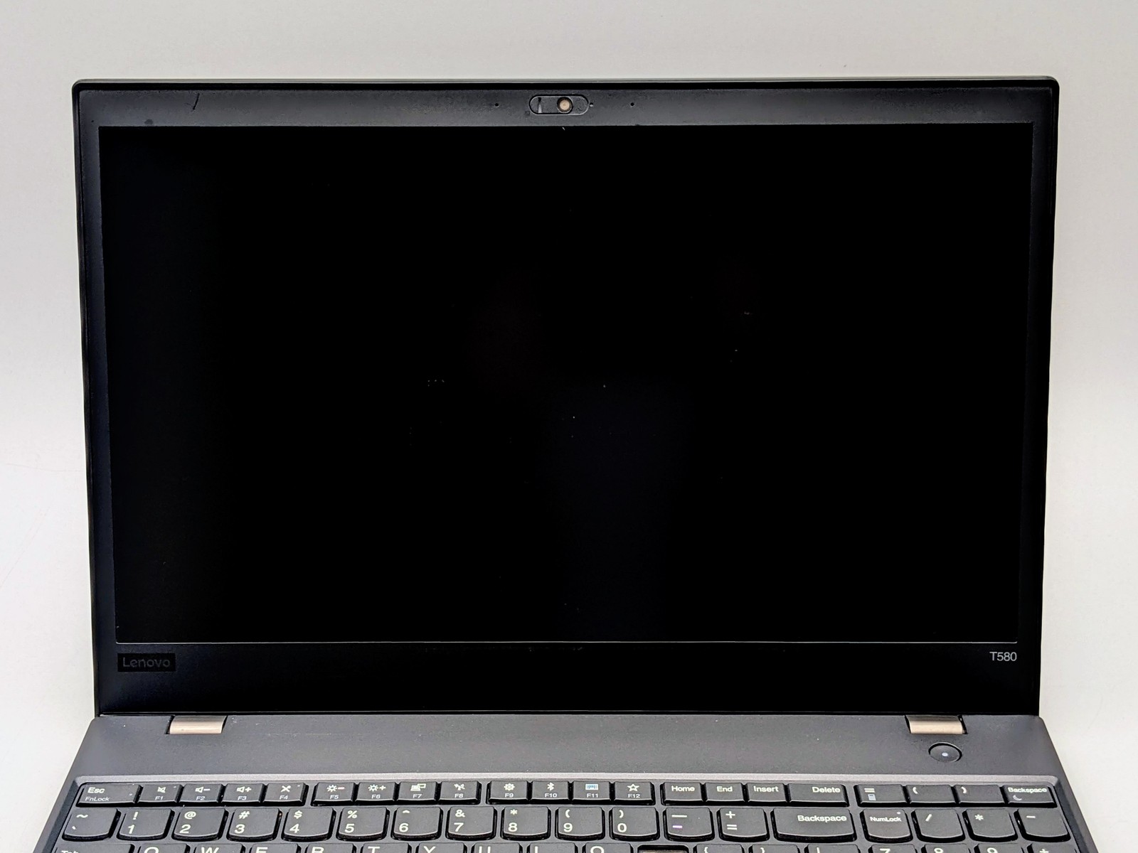 Lenovo ThinkPad T580 (20LA) 15″ Intel I5-8250U Motherboard Palmrest *READ*